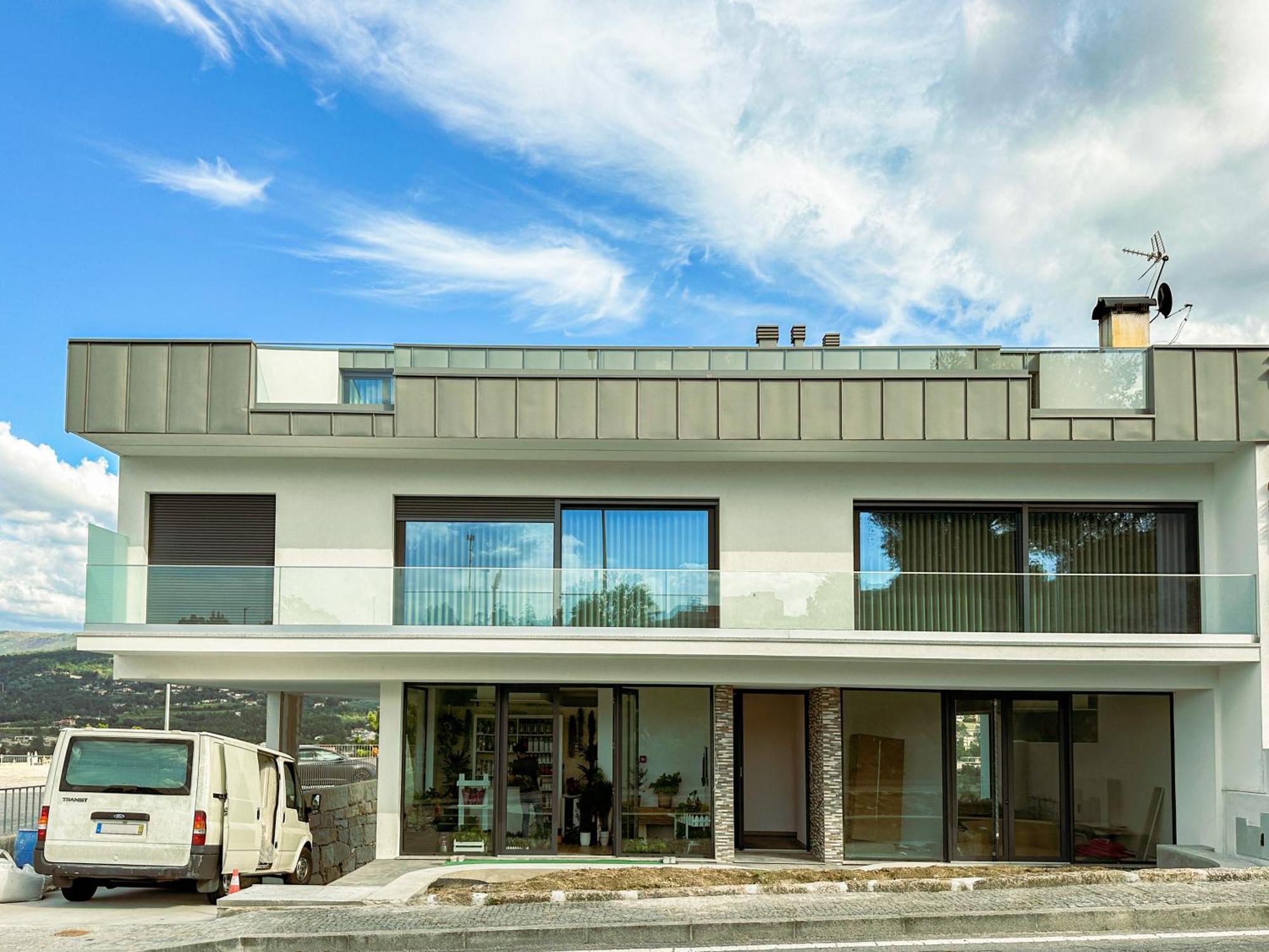 Flora Guest House Marco de Canavezes エクステリア 写真