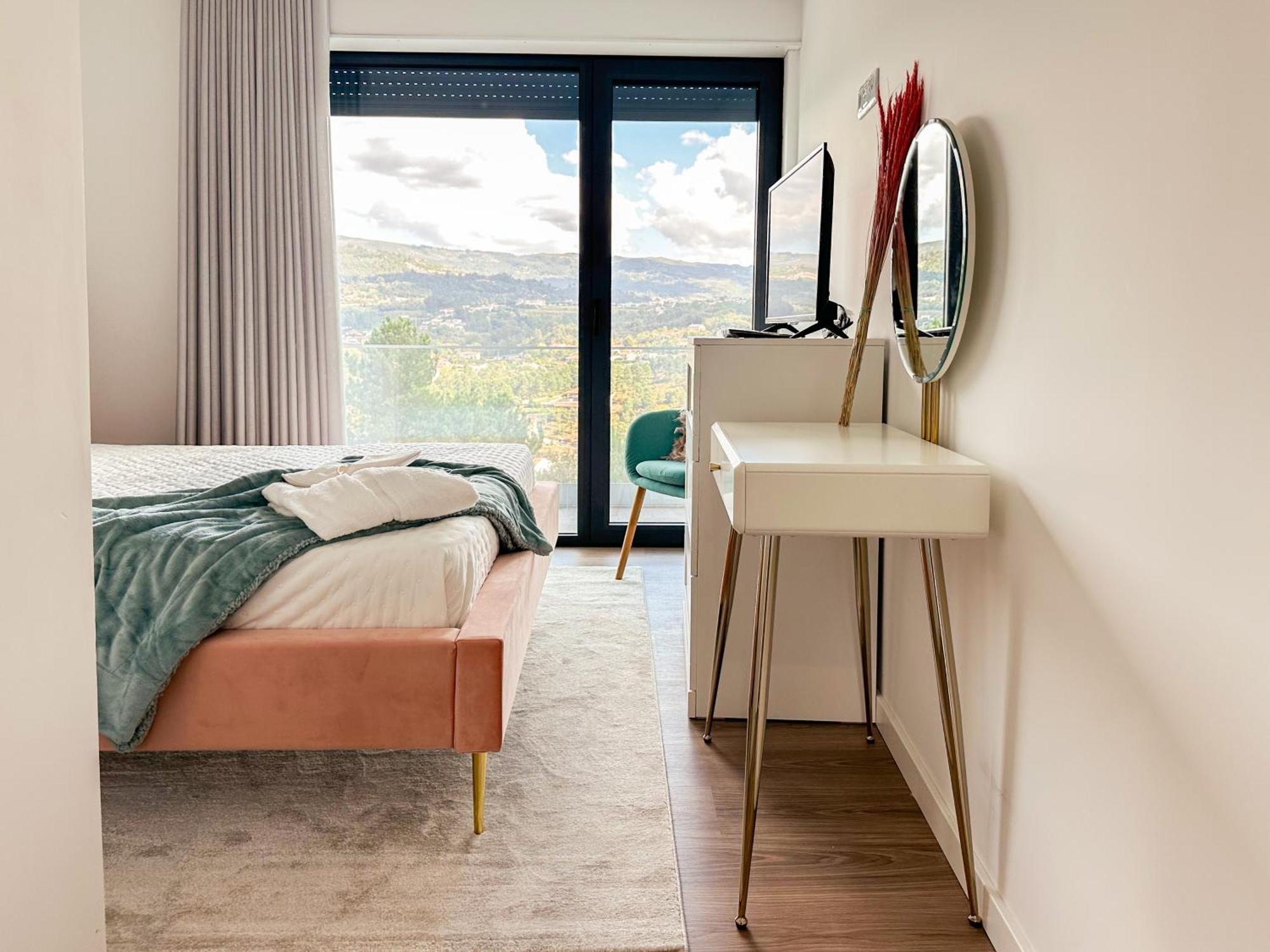 Flora Guest House Marco de Canavezes エクステリア 写真