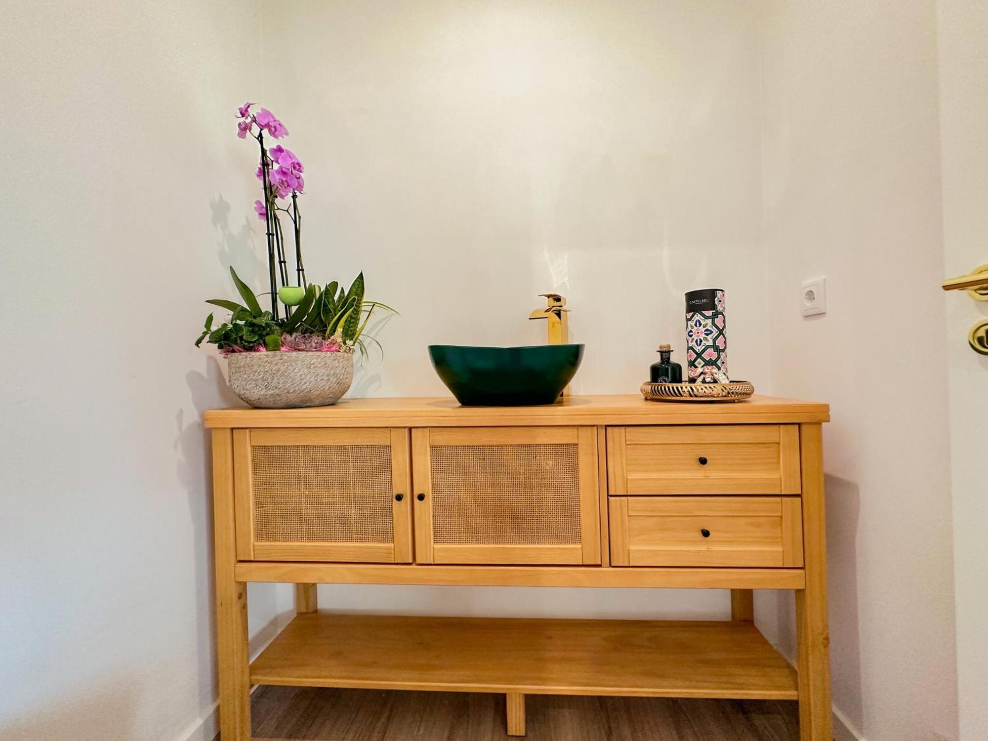 Flora Guest House Marco de Canavezes エクステリア 写真