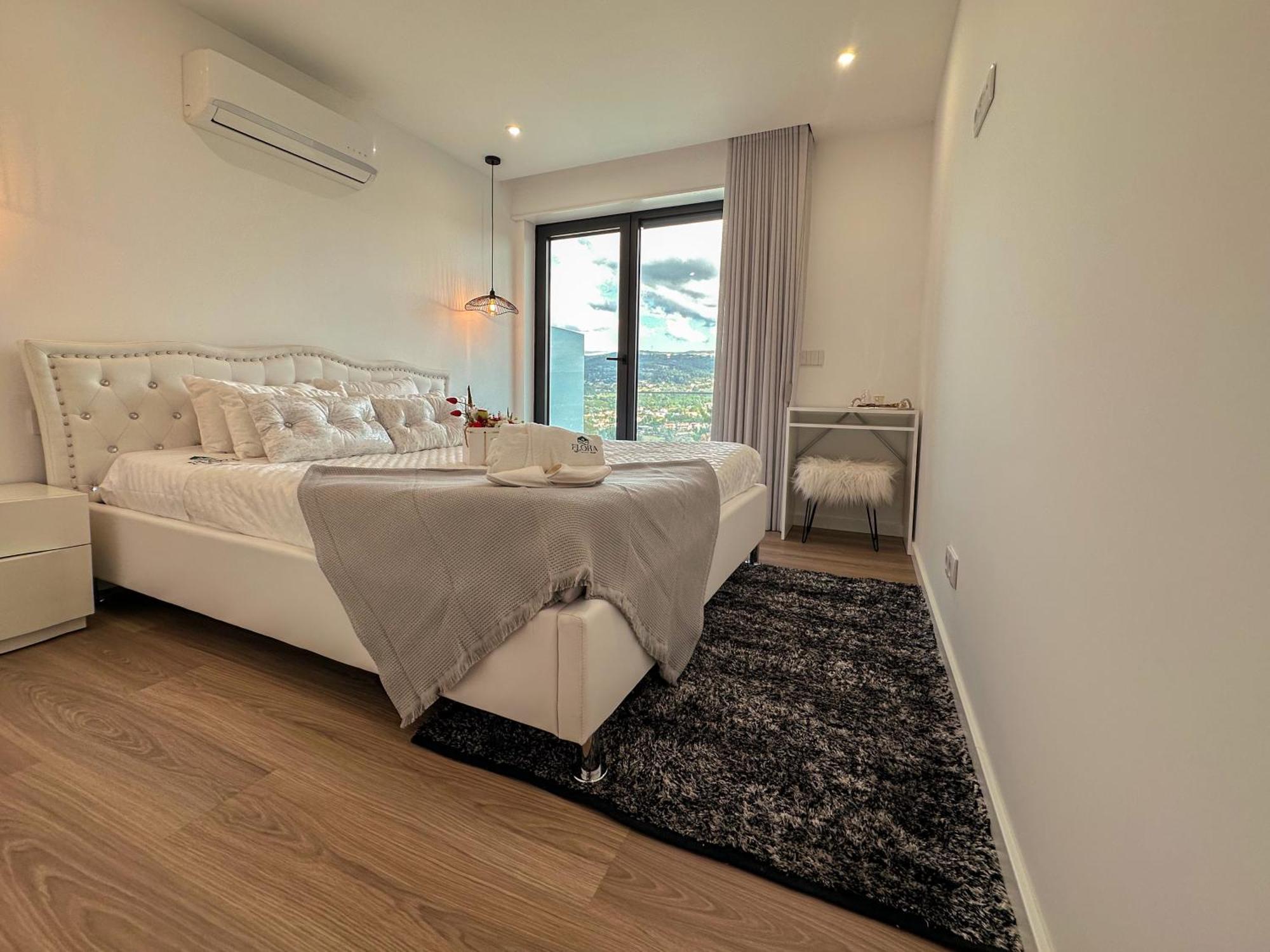 Flora Guest House Marco de Canavezes エクステリア 写真