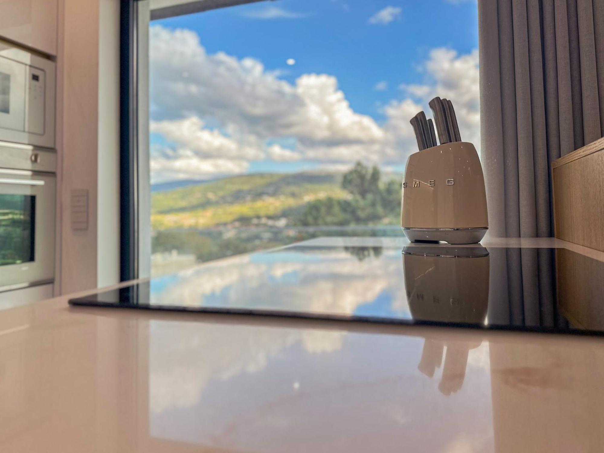 Flora Guest House Marco de Canavezes エクステリア 写真